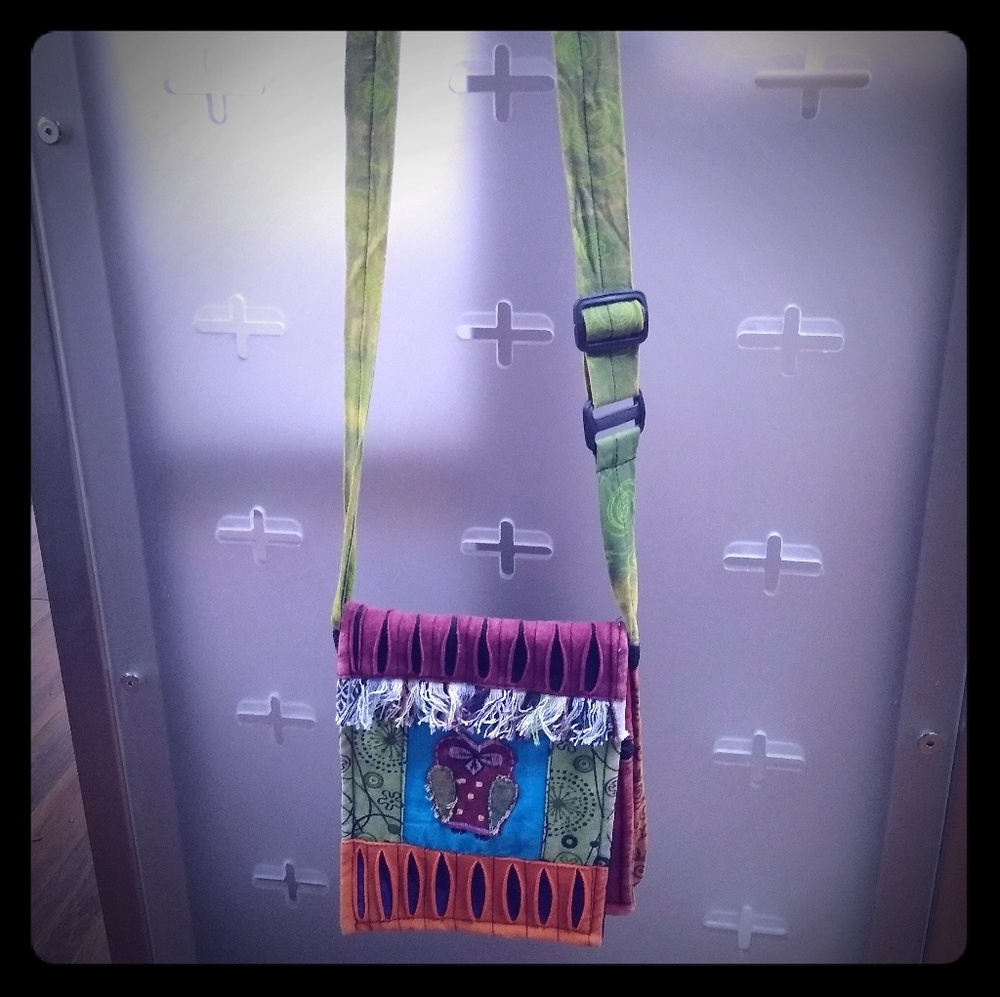 Owl shoulder bag
